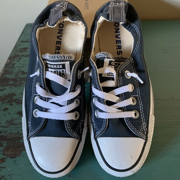 Shoes - Picture 2 of 3